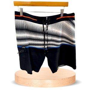 Men’s Billabong board shorts